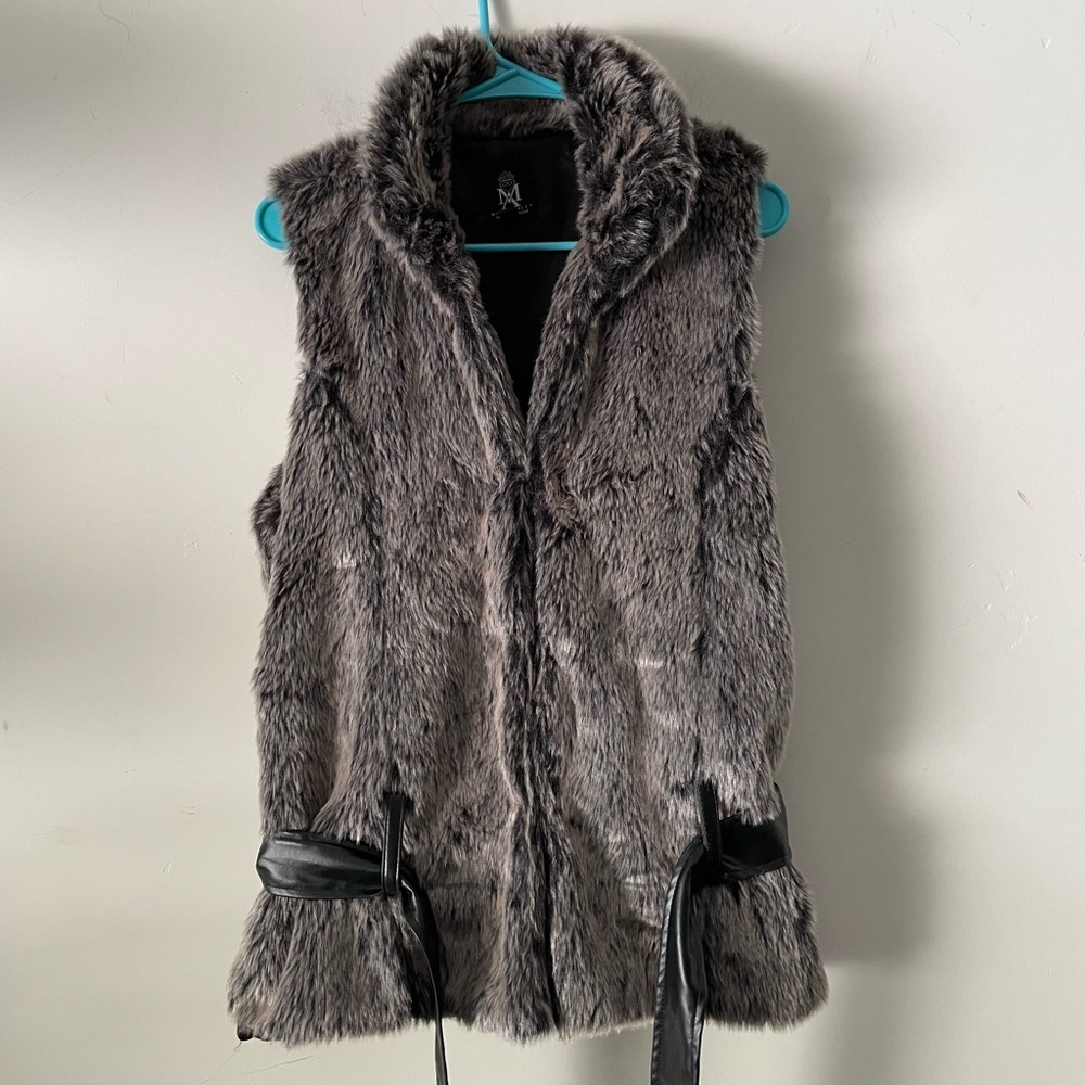 Miss Ashley by 26international Woken Faux Fur Vest Size XL